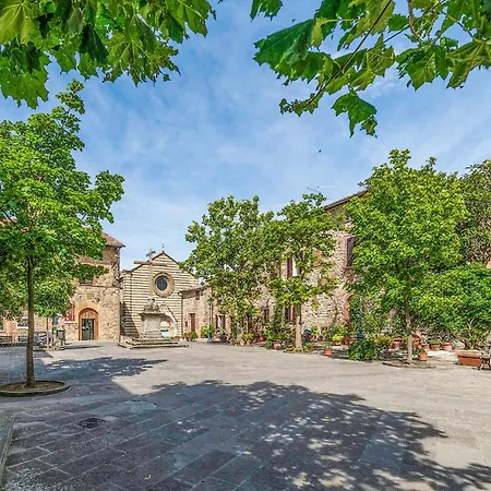 3 Bedroom In * Lucignano