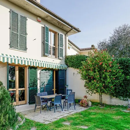 Σπίτι διακοπών 3 Bedroom In Lucignano